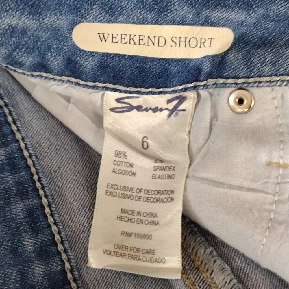 Seven 7 Women's Weekend Shorts Size 6 - Picture 4 of 4